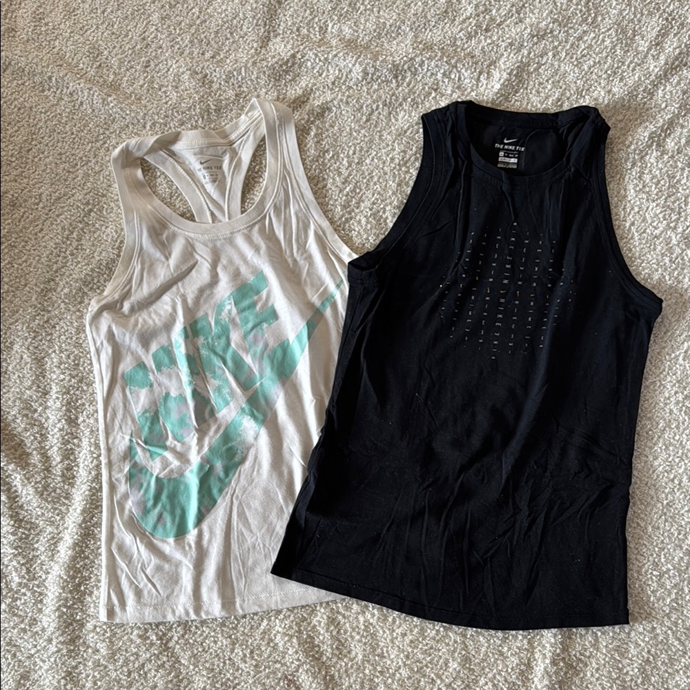 Nike Women's Black and White Tank Tops